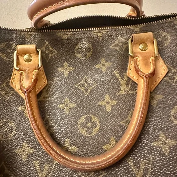 Louis Vuitton Monogram Canvas Speedy 30 - Picture 12 of 15